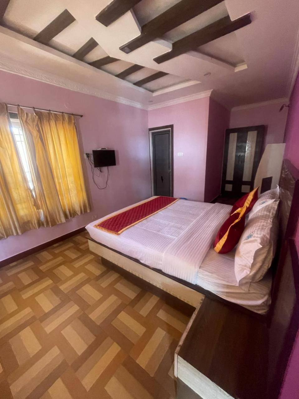 Ooty Vpr Residency Hotel Exterior photo