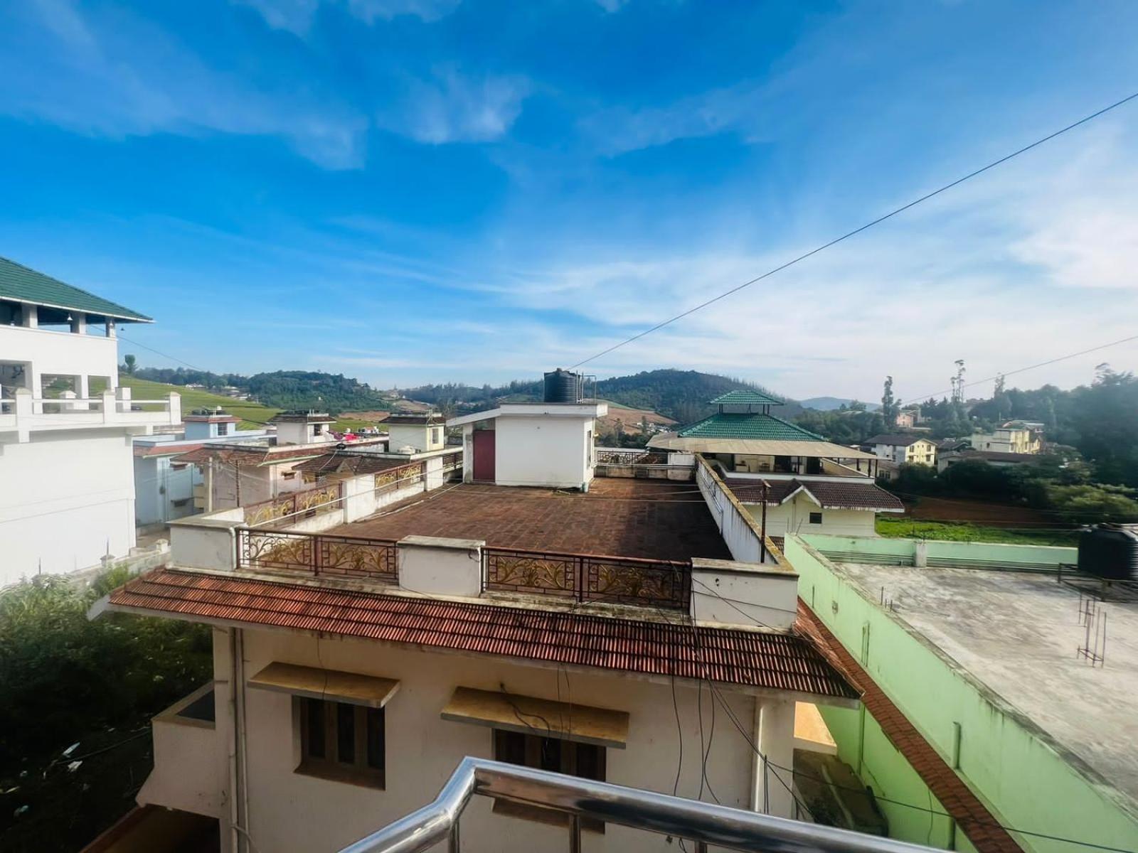 Ooty Vpr Residency Hotel Exterior photo